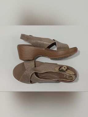 Dansko Jacinda Sling Back Crisscross Strap Sandal Taupe Snake Print